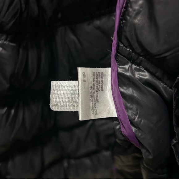 Calvin Klein packable lightweight premium down jacket - Picture 7 of 9